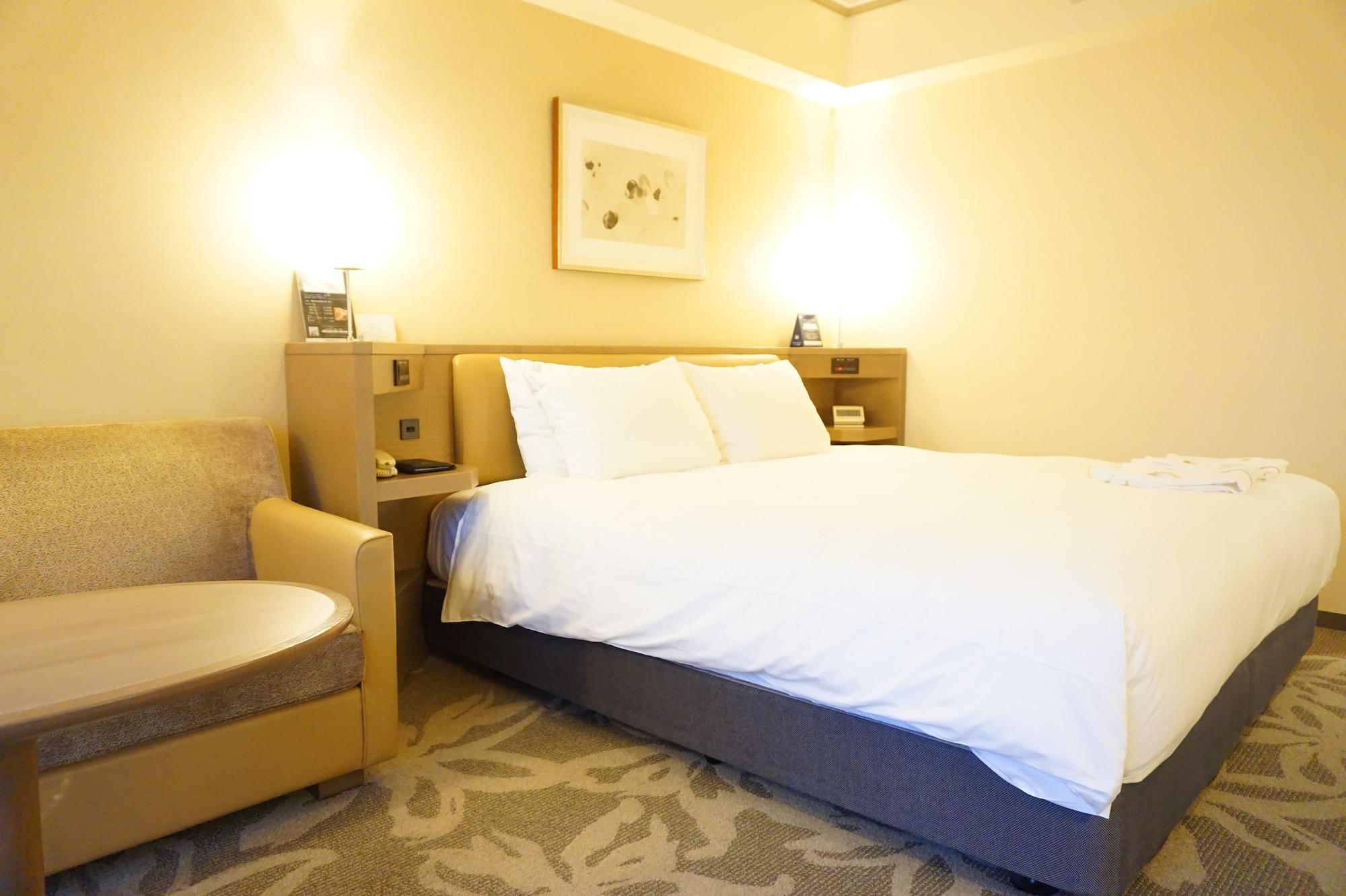 פוקואוקה Hotel Nikko Fukuoka מראה חיצוני תמונה A room at the hotel