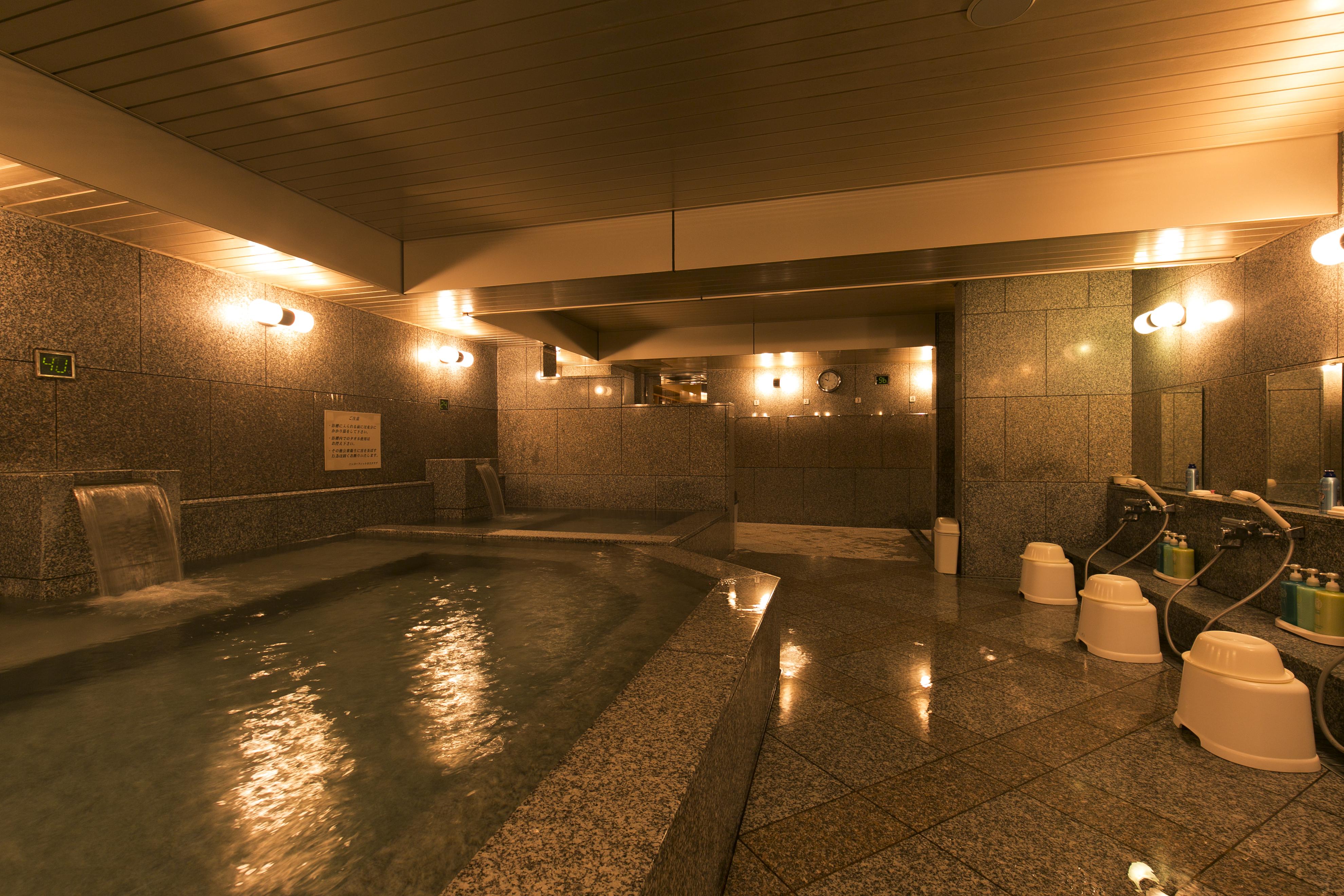 פוקואוקה Hotel Nikko Fukuoka מראה חיצוני תמונה A modern onsen